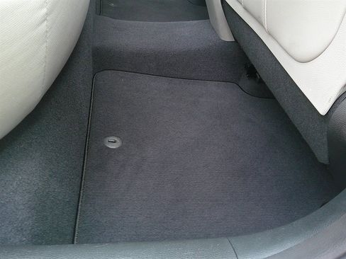 Used 2017 Hyundai Sonata Plug-IN Hybrid image 24