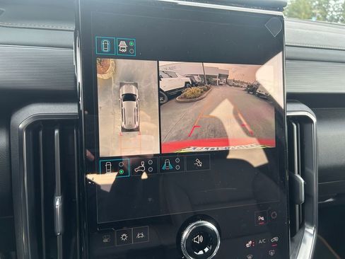 New 2026 GMC Acadia AT4 image 19