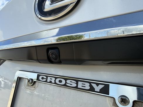 Used 2025 Lexus ES 350 w/ Premium Package FWD image 4