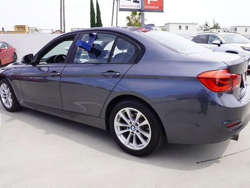 Used 2016 BMW 320i Sedan image 5