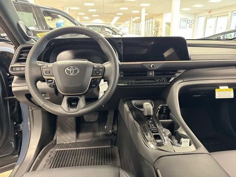 New 2026 Toyota Crown Signia w/ Advanced Technology Package AWD/4WD image 11