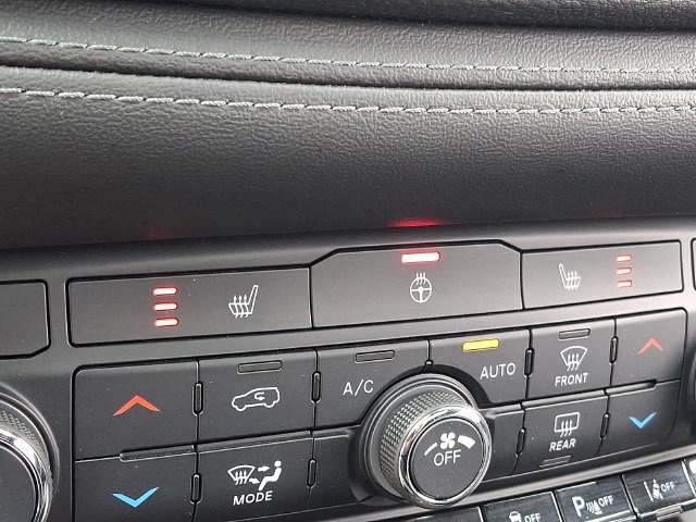 Used 2022 Dodge Durango GT AWD/4WD image 28