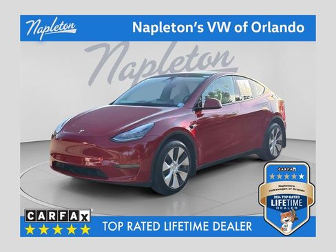 Used 2023 Tesla Model Y Long Range AWD/4WD image 1