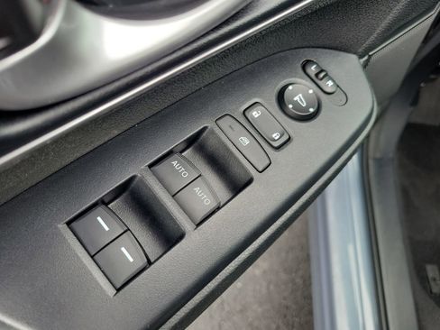 Used 2020 Honda CR-V EX image 18