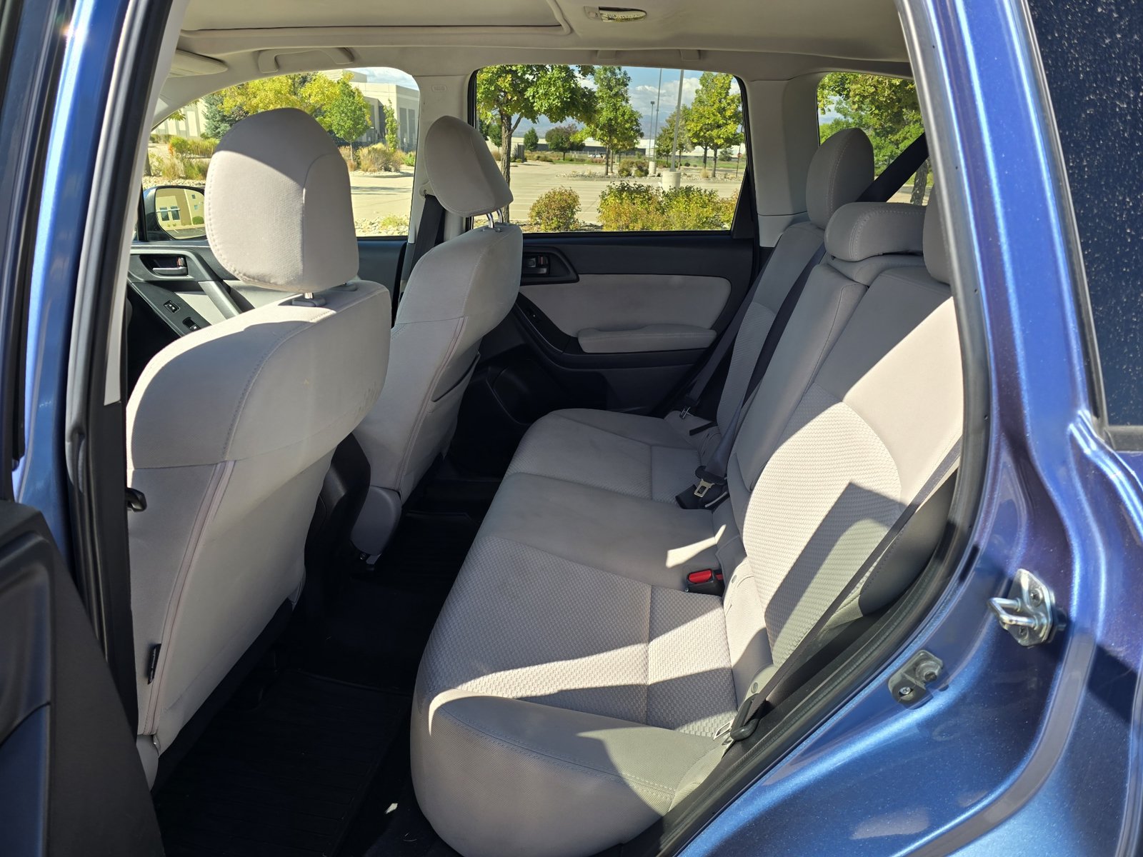 Used 2015 Subaru Forester 2.5i Premium AWD/4WD image 12