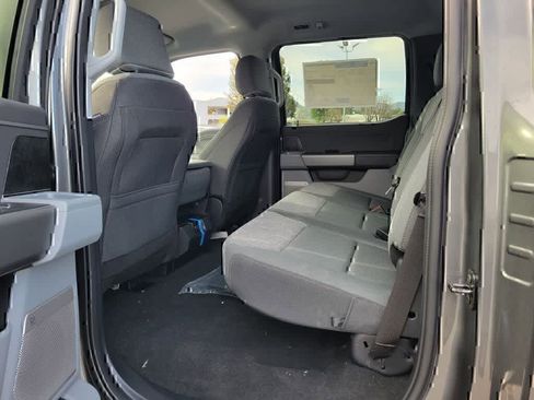 New 2026 Ford F250 4x4 Crew Cab Super Duty image 13