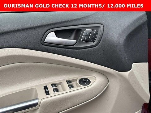 Used 2017 Ford Escape Titanium image 17