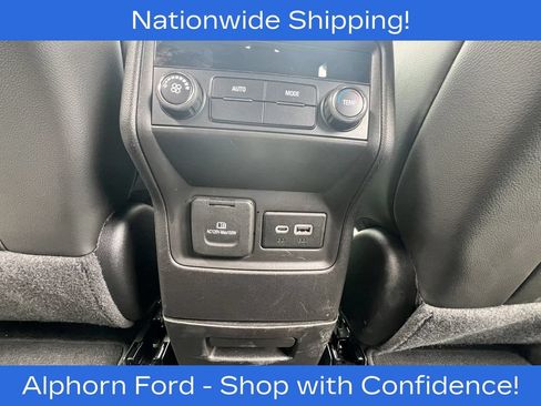Used 2023 GMC Acadia SLT AWD/4WD image 34