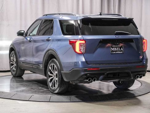 Used 2021 Ford Explorer ST w/ Equipment Group 401A AWD/4WD image 2