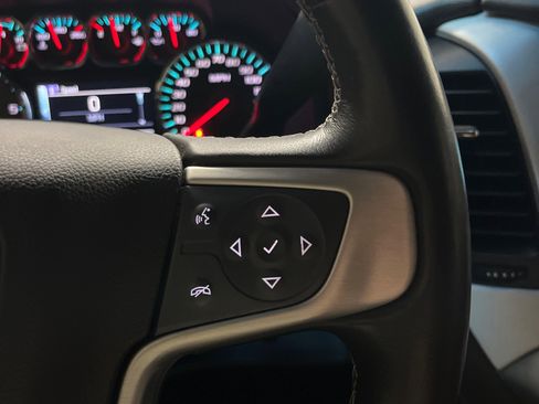 Used 2017 GMC Yukon SLE image 19