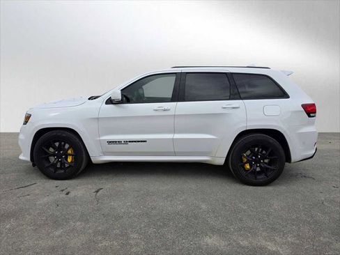 Used 2019 Jeep Grand Cherokee Trackhawk AWD/4WD image 6
