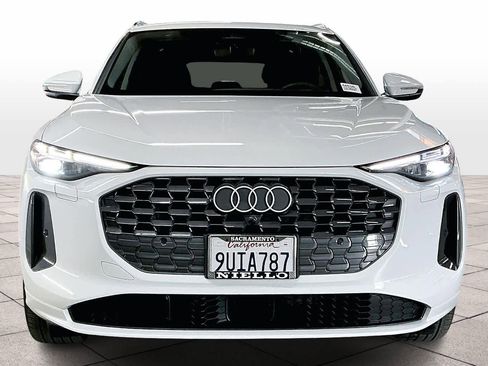 Used 2025 Audi Q5 Prestige image 3