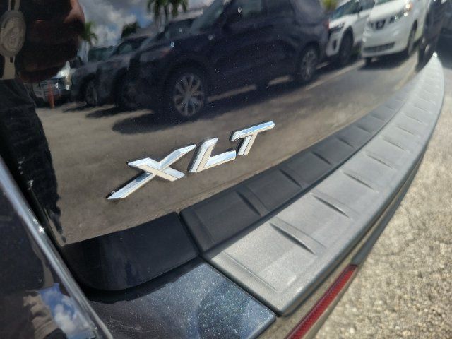 Certified 2023 Ford Explorer XLT RWD image 5