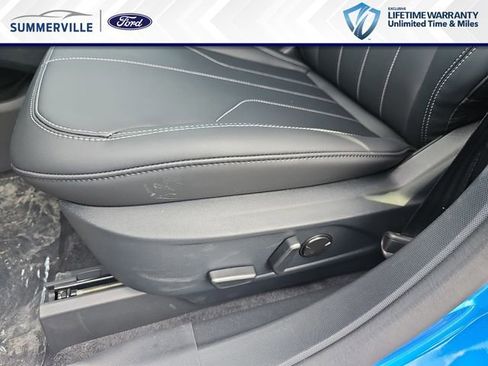 New 2026 Ford Mustang Mach-E Select image 18