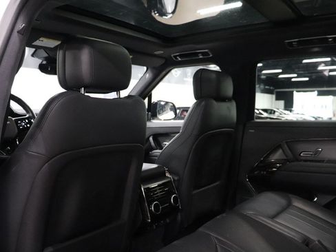 Used 2024 Land Rover Range Rover Sport Dynamic SE AWD/4WD image 17