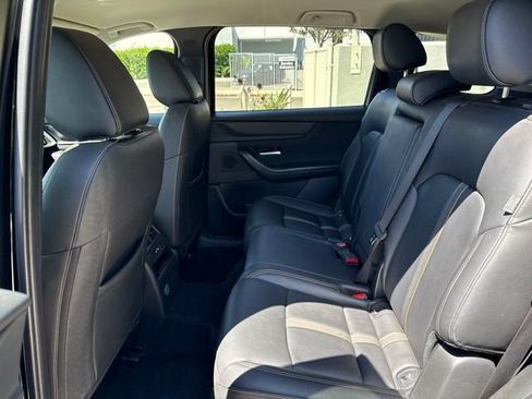 Used 2024 MAZDA CX-90 3.3 Turbo w/ Select Package AWD/4WD image 8