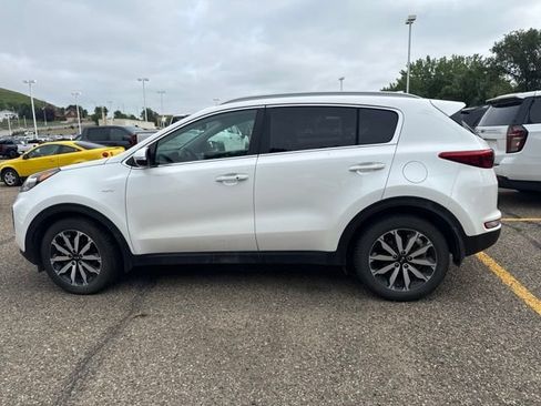 Used 2018 Kia Sportage EX AWD/4WD image 7