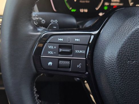 Used 2025 Honda Civic Sport image 25