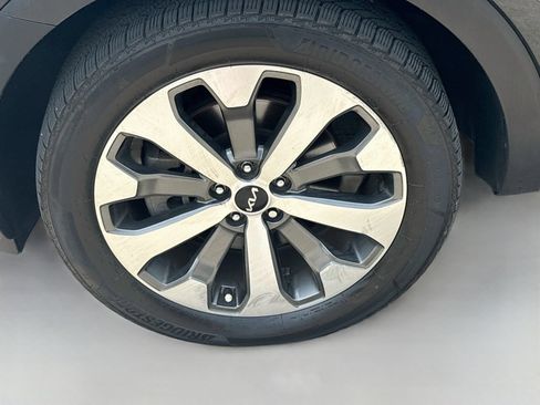 Used 2022 Kia Telluride EX w/ EX Premium Package FWD image 33