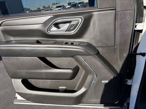 Used 2022 Chevrolet Tahoe RST w/ Luxury Package image 22