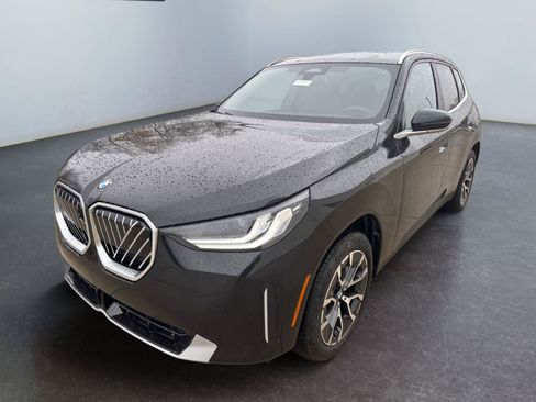 Used 2026 BMW X3 xDrive30i w/ Premium Package AWD/4WD image 9