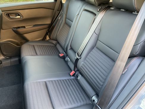 Used 2026 Nissan Rogue SV image 36