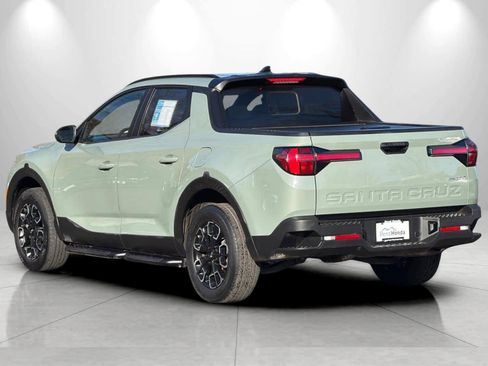 Used 2022 Hyundai Santa Cruz SEL Premium image 6