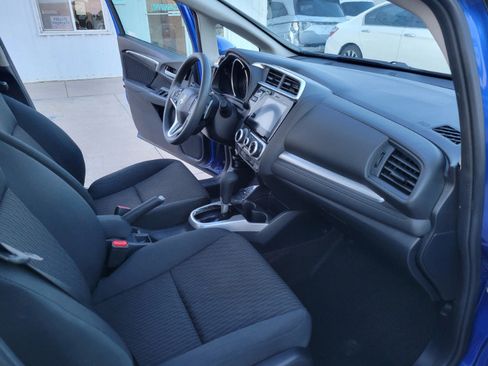 Used 2019 Honda Fit EX image 25