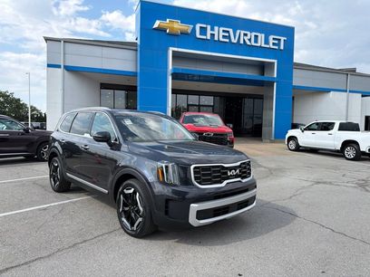 Used 2025 Kia Telluride S