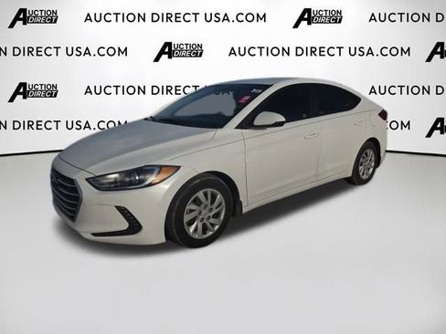 Used 2018 Hyundai Elantra SE w/ SE Connectivity Package 04 image 1