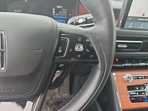 Used 2021 Lincoln Aviator Grand Touring w/ Equipment Group 302A AWD/4WD image 14