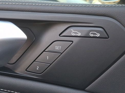 Certified 2024 BMW X6 xDrive40i w/ Premium Package image 24