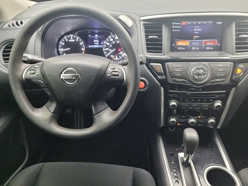 Used 2020 Nissan Pathfinder S image 22
