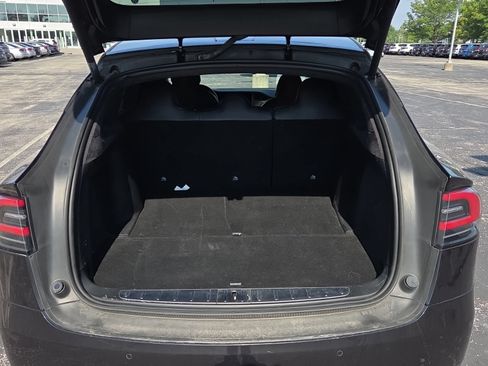 Used 2018 Tesla Model X 75D AWD/4WD image 10