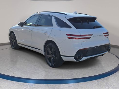 Used 2022 Genesis GV70 3.5T Sport w/ Sport Prestige Package image 7