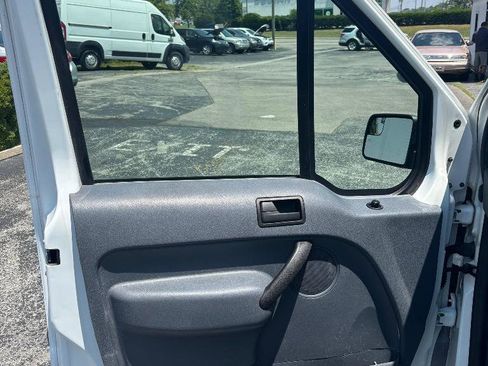 Used 2013 Ford Transit Connect XLT image 14
