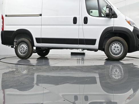 New 2025 RAM ProMaster 1500 w/ Safety Group FWD image 34