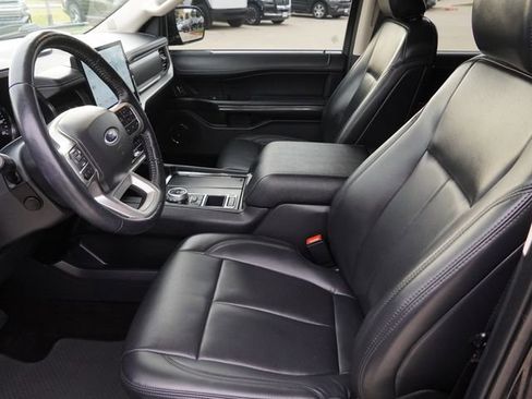 Used 2023 Ford Expedition XLT RWD image 20