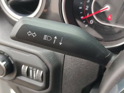 Certified 2022 Jeep Wrangler Unlimited Rubicon w/ Xtreme Recon 35" Tire Package image 24