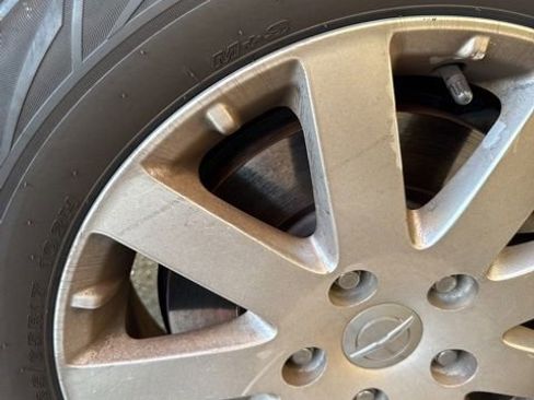 Used 2012 Chrysler Town & Country Touring-L w/ Entertainment Group #2 image 10