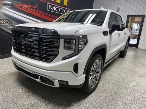 Used 2023 GMC Sierra 1500 Denali Ultimate AWD/4WD image 2