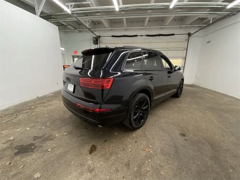 Used 2017 Audi Q7 3.0T Premium Plus image 6