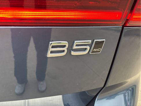 Used 2026 Volvo XC60 B5 Plus AWD/4WD image 13