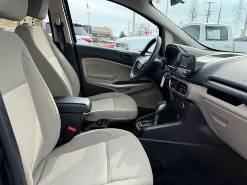 Used 2018 Ford EcoSport S image 16