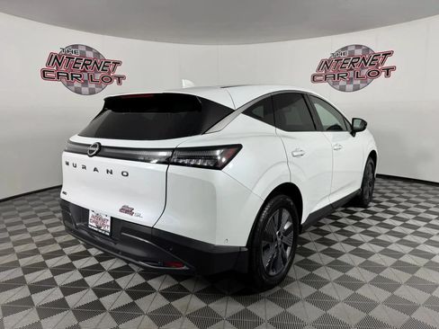 Used 2025 Nissan Murano SL AWD/4WD image 7