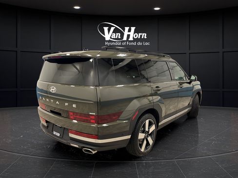Used 2024 Hyundai Santa Fe Limited AWD/4WD image 7