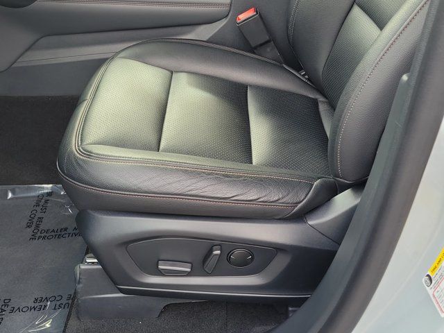 Used 2026 Ford Explorer Active RWD image 15