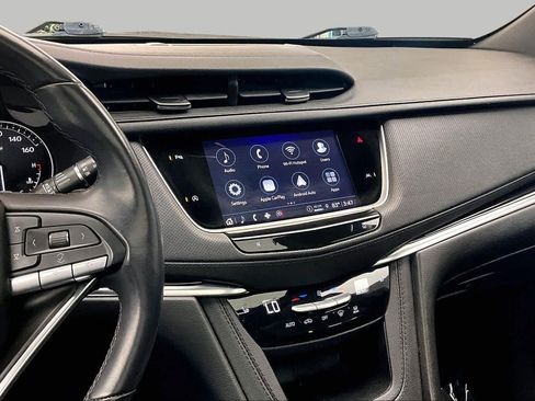Used 2023 Cadillac XT6 Luxury FWD image 7