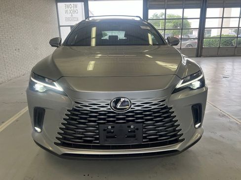 Used 2025 Lexus RX 350 Premium w/ Accessory Package (Z1) FWD image 2