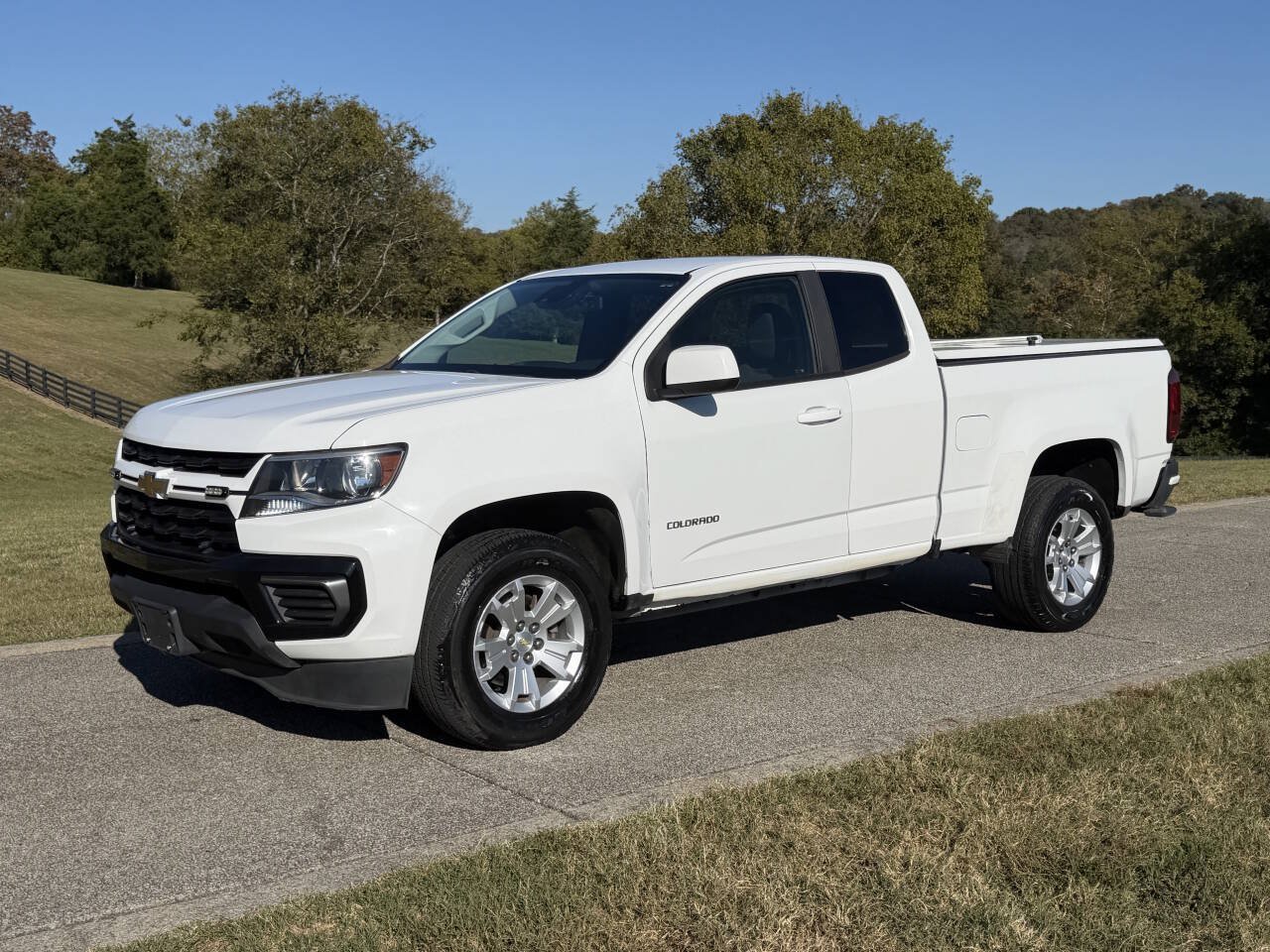 Used 2021 Chevrolet Colorado LT w/ Fleet Safety Package RWD image 1